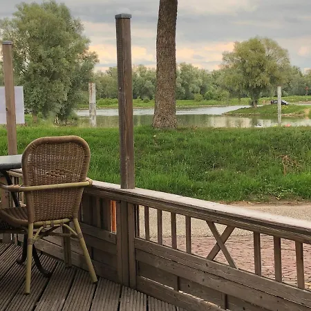 Chalet Aan De Ijssel Chalet Terwolde